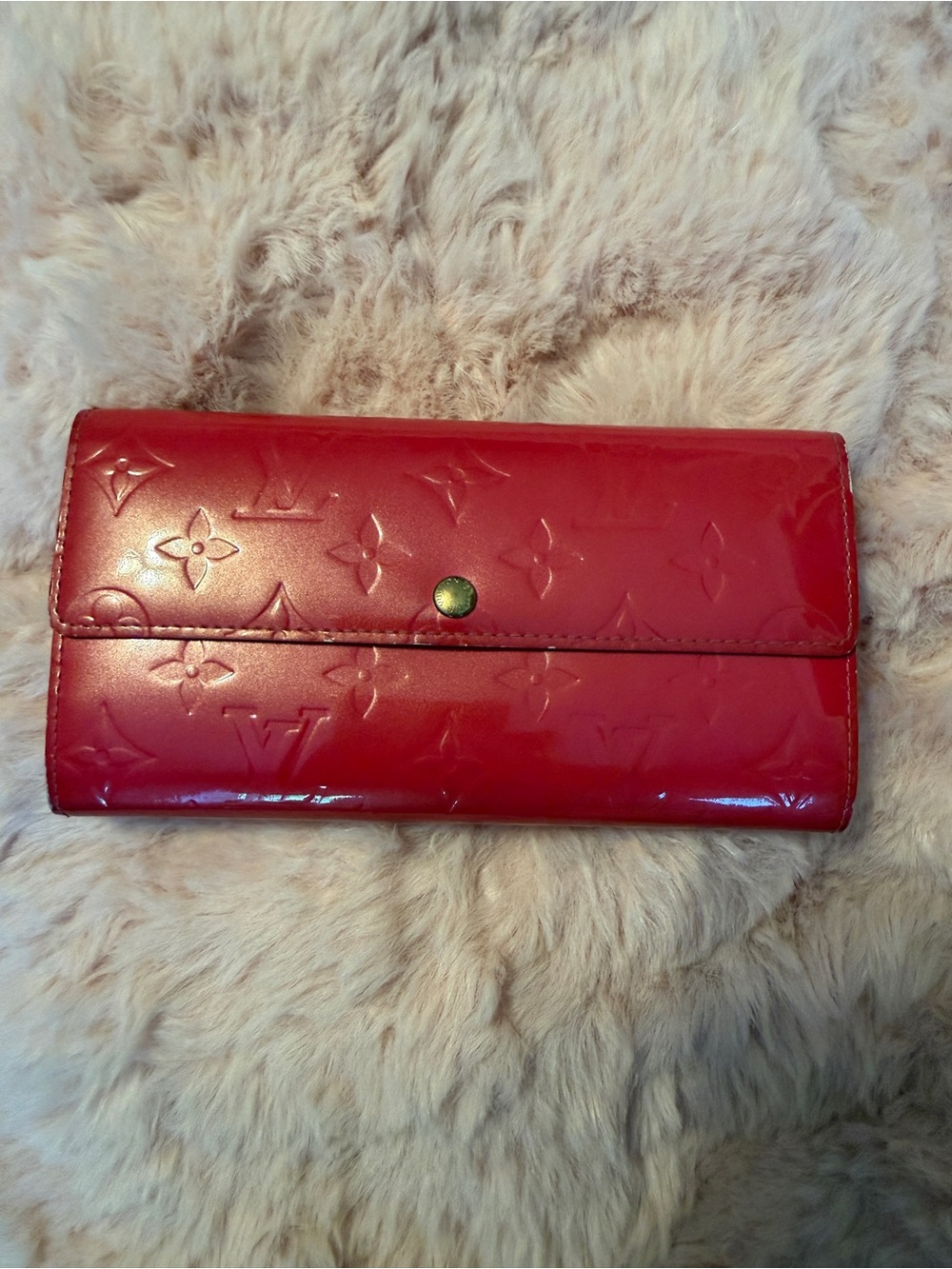Louis Vuitton Vernis Red Monogram Long Wallet